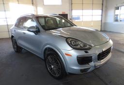 2017 Porsche Cayenne - Thumbnail 3