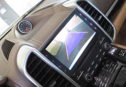 2017 Porsche Cayenne - Thumbnail 24