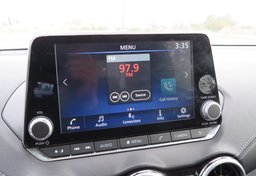 2021 Nissan Sentra - Thumbnail 32