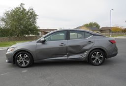 2021 Nissan Sentra - Thumbnail 10