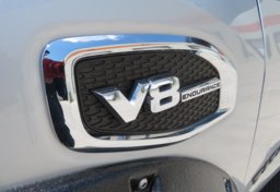 2017 Nissan Titan - Thumbnail 28