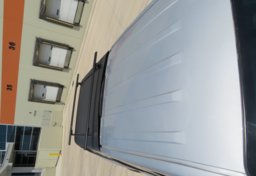 2017 Nissan Titan - Thumbnail 20