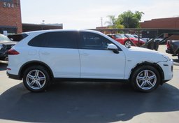 2015 Porsche Cayenne - Thumbnail 10