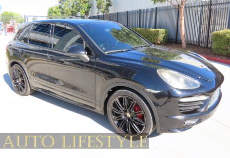 Picture of 2013 Porsche Cayenne