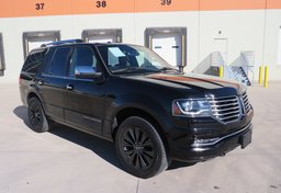 2016 Lincoln Navigator - Thumbnail 3