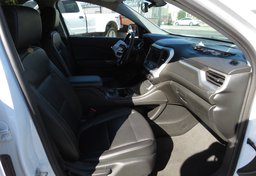 2020 GMC Acadia - Thumbnail 29