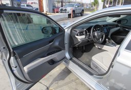 2020 Toyota Camry - Thumbnail 19