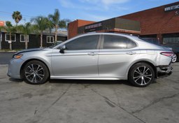 2020 Toyota Camry - Thumbnail 9