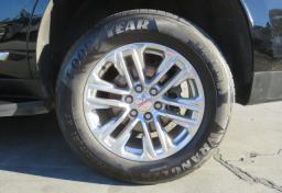 2021 GMC Yukon - Thumbnail 19