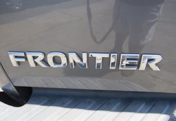 2018 Nissan Frontier - Thumbnail 19