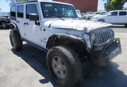 2013 Jeep Wrangler Unlimited - Thumbnail 1