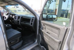 2021 Ram 1500 Classic - Thumbnail 21