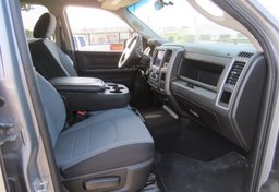 2021 Ram 1500 Classic - Thumbnail 25