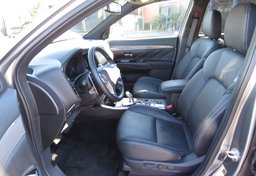 2022 Mitsubishi Outlander PHEV - Thumbnail 27