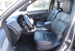 2022 Mitsubishi Outlander PHEV - Thumbnail 25