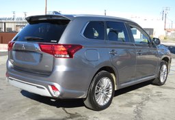 2022 Mitsubishi Outlander PHEV - Thumbnail 8