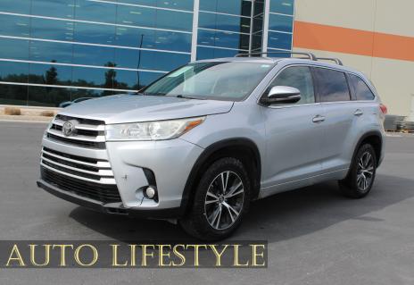 Picture of 2017 Toyota Highlander