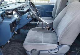 1990 Mitsubishi Mighty Max - Thumbnail 9