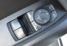 2019 Chevrolet Camaro - Thumbnail 23