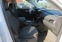 2020 Chevrolet Traverse - Thumbnail 21