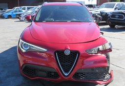2018 Alfa Romeo Stelvio - Thumbnail 11