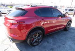 2018 Alfa Romeo Stelvio - Thumbnail 7
