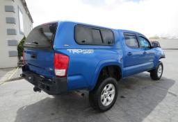 2017 Toyota Tacoma - Thumbnail 7