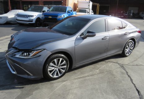 Picture of 2020 Lexus ES