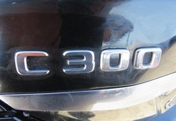 2018 Mercedes-Benz C-Class - Thumbnail 18