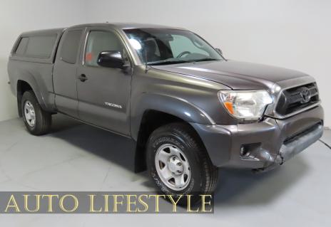 Picture of 2015 Toyota Tacoma
