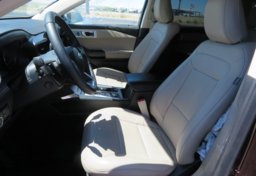 2020 Ford Explorer - Thumbnail 25