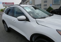 2021 Ford Escape - Thumbnail 12