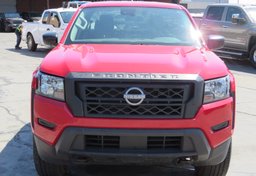 2022 Nissan Frontier - Thumbnail 11