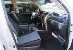 2021 Toyota 4Runner - Thumbnail 22