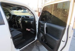 2021 Toyota 4Runner - Thumbnail 21