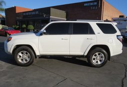 2021 Toyota 4Runner - Thumbnail 5