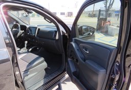 2022 Nissan Frontier - Thumbnail 21