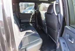 2022 Nissan Frontier - Thumbnail 31