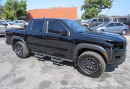 2022 Nissan Frontier - Thumbnail 1