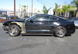 2017 Ford Mustang - Thumbnail 5