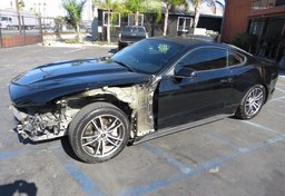 2017 Ford Mustang - Thumbnail 7