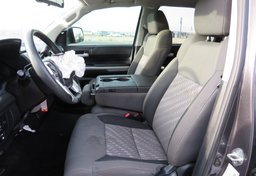 2018 Toyota Tundra 4WD - Thumbnail 29