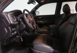 2022 Toyota Tacoma - Thumbnail 26