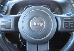 2011 Jeep Wrangler - Thumbnail 25