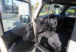 2011 Jeep Wrangler - Thumbnail 16