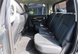 2018 Ram 1500 - Thumbnail 34