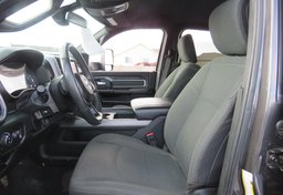 2019 Ram 2500 - Thumbnail 33