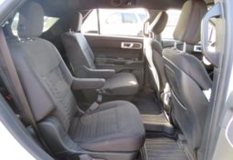 2020 Ford Explorer - Thumbnail 25
