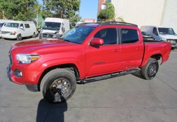 2019 Toyota Tacoma - Thumbnail 1
