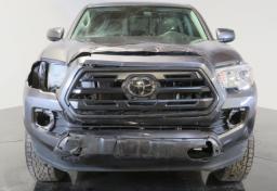 2018 Toyota Tacoma - Thumbnail 11